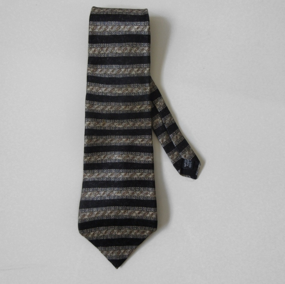 Geoffrey Beene Tie